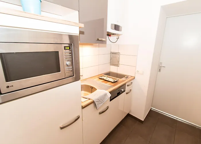 Diefenbachgasse Vienna